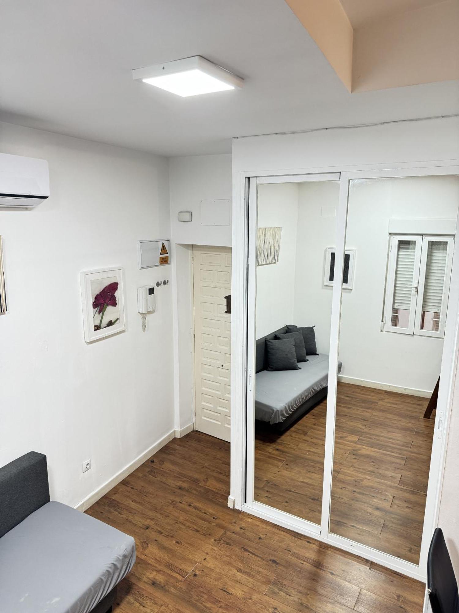 Apartamentos Day Madrid Plaza De Espana Centro Gran Via Sol Malasana Exterior foto